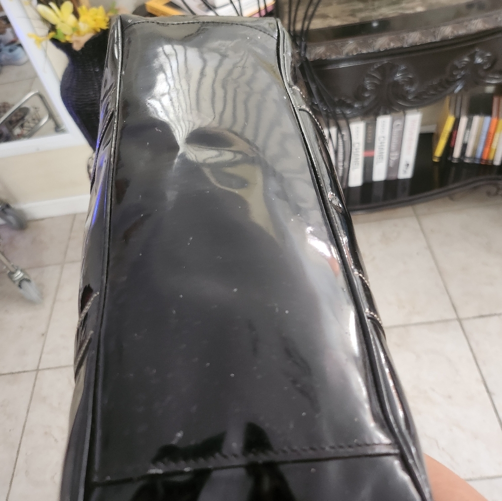 Coach patent leather shoulder bag - Picture 4 of 6